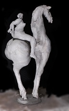 Sculpture en ciment intitule Cloptre hippocampe vue de profil